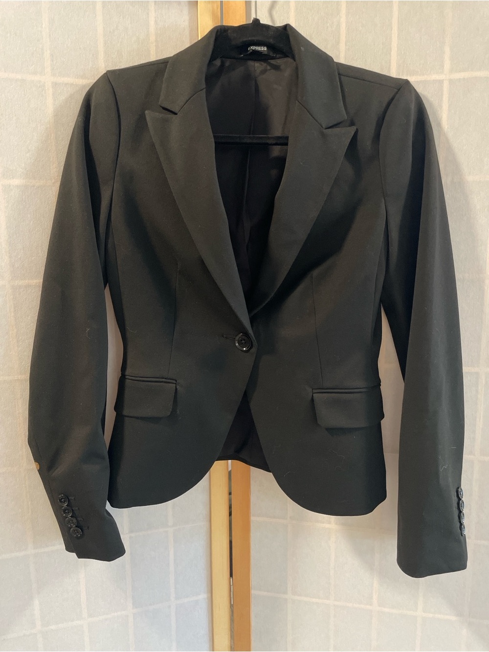Express Black Single-Button Women's Blazer